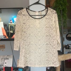 Three quarter sleeve lace shirt